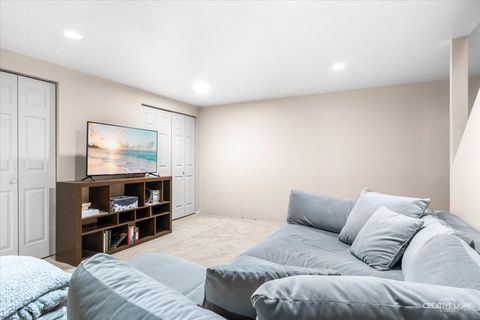 Tiny photo for 205 Churchill Lane, Aurora, IL 60504 (MLS # 12530974)