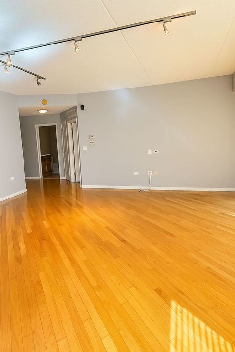 Tiny photo for Palatine, IL 60067 (MLS # 12626877)