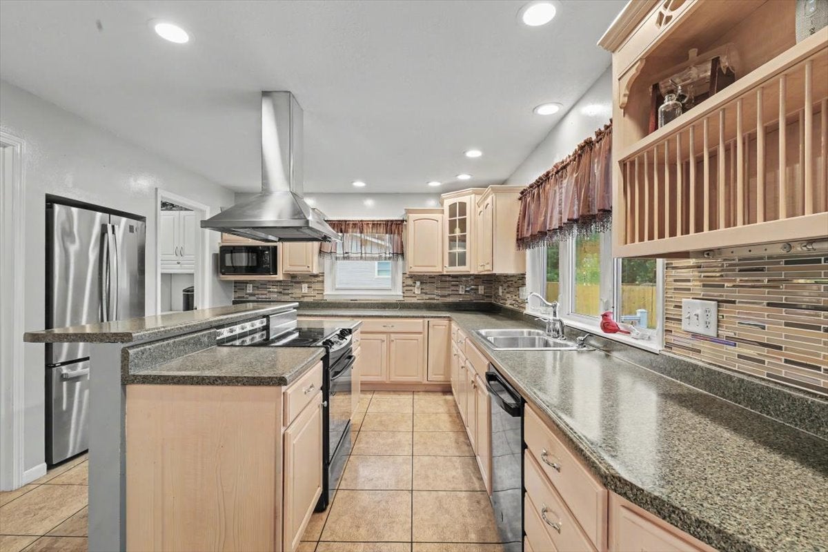 6338 Whirlaway Drive