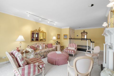 Tiny photo for 3 Oak Brook Club Drive #E207, Oak Brook, IL 60523 (MLS # 12517197)