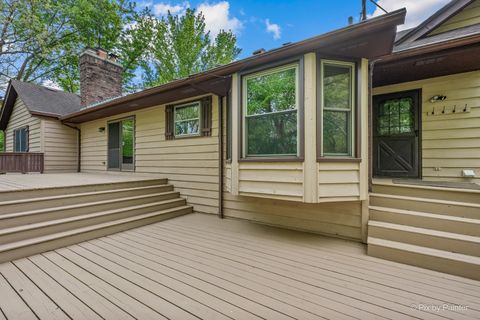 Tiny photo for 655 Oakview Drive, Algonquin, IL 60102 (MLS # 12655043)