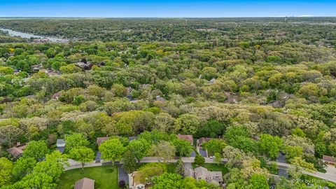 Tiny photo for 655 Oakview Drive, Algonquin, IL 60102 (MLS # 12655043)