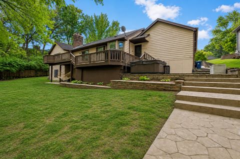 Tiny photo for 655 Oakview Drive, Algonquin, IL 60102 (MLS # 12655043)