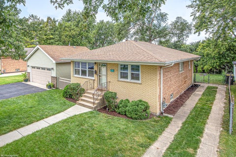 Tiny photo for 6520 Ridge Drive, Chicago Ridge, IL 60415 (MLS # 12745436)