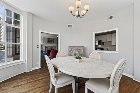 Tiny photo for 1031 W BRYN MAWR Avenue #2A, Chicago, IL 60626 (MLS # 12743842)