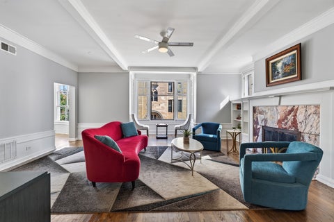 Tiny photo for 1031 W BRYN MAWR Avenue #2A, Chicago, IL 60626 (MLS # 12743842)