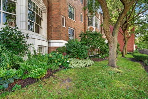 Tiny photo for 1031 W BRYN MAWR Avenue #2A, Chicago, IL 60626 (MLS # 12743842)