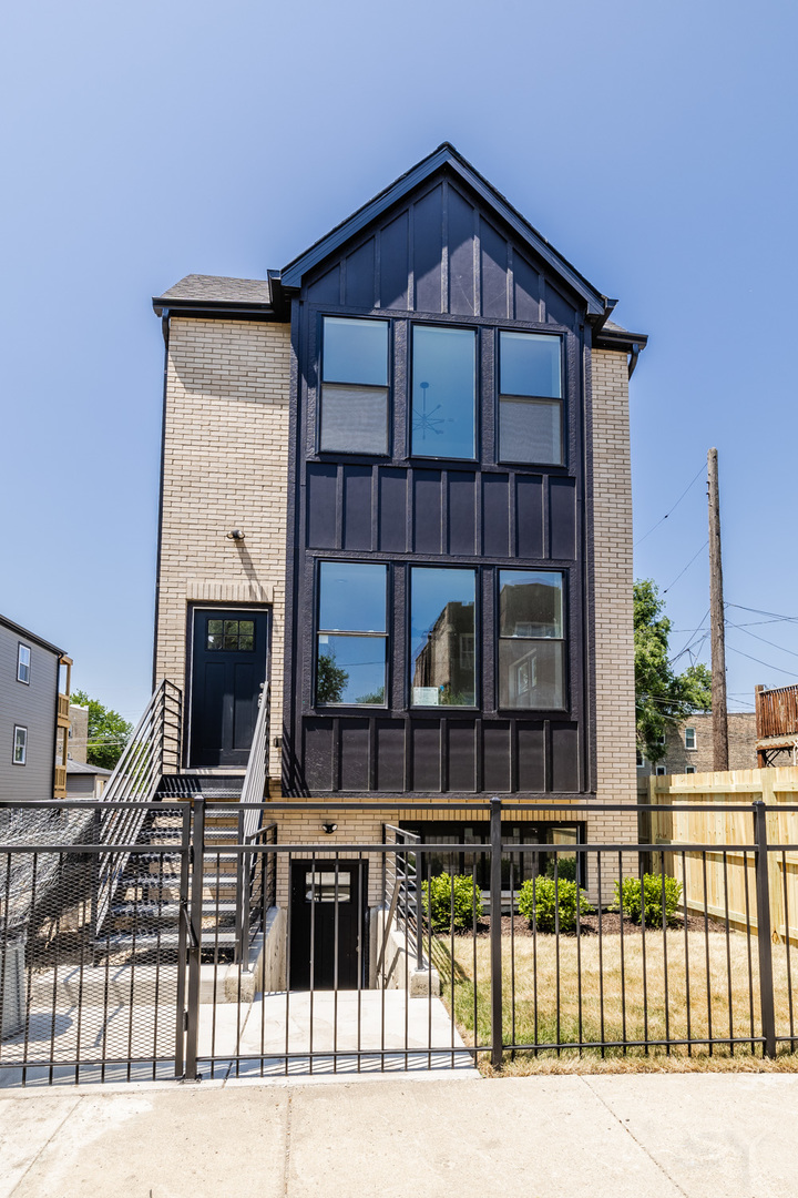 Photo 1 of 41 — 544 N Lawndale Avenue, Chicago, IL 60624