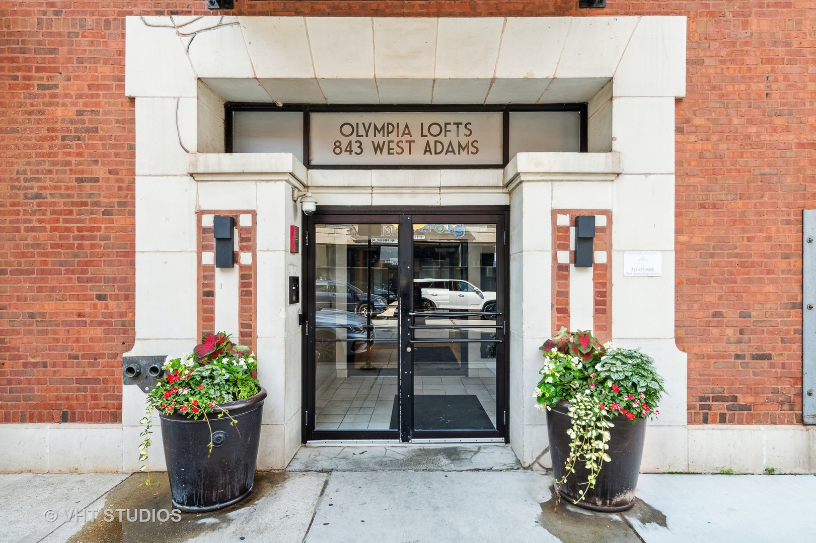 843 W ADAMS Street 310