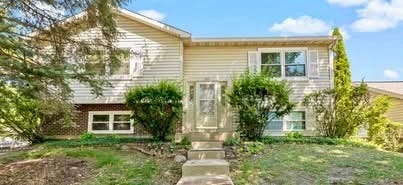 Photo of 300 Aster Court, Aurora, IL 60504 (MLS # 12690470)