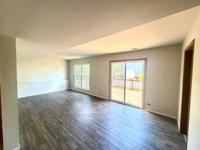 Tiny photo for 300 Aster Court, Aurora, IL 60504 (MLS # 12690470)