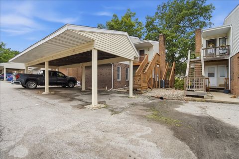 Tiny photo for 903 N Linden Street #22, Normal, IL 61761 (MLS # 12690873)