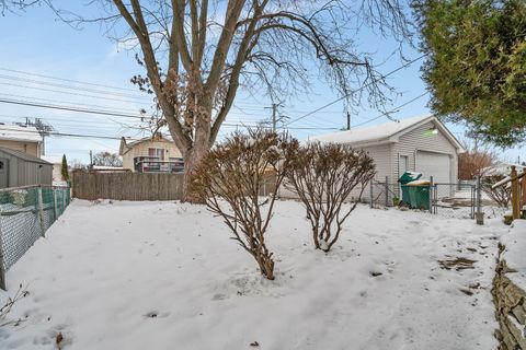 Tiny photo for 334 Hemlock Avenue, Romeoville, IL 60446 (MLS # 12528731)