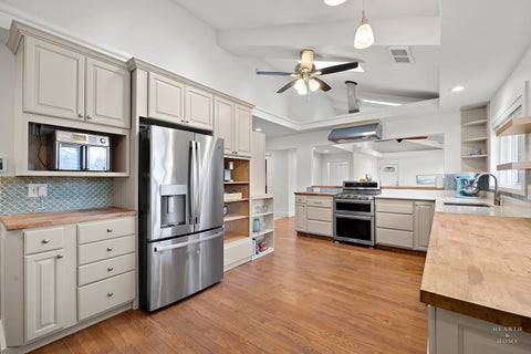Tiny photo for 4433 Wildwood Drive, Crystal Lake, IL 60014 (MLS # 12694363)