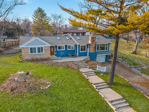 Tiny photo for 4433 Wildwood Drive, Crystal Lake, IL 60014 (MLS # 12694363)