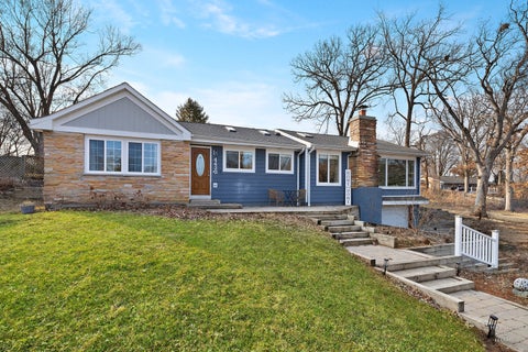 Photo of 4433 Wildwood Drive, Crystal Lake, IL 60014 (MLS # 12694363)