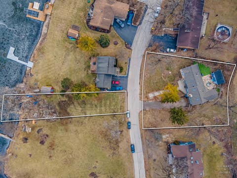Tiny photo for 4433 Wildwood Drive, Crystal Lake, IL 60014 (MLS # 12694363)