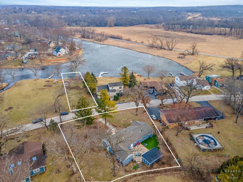 Tiny photo for 4433 Wildwood Drive, Crystal Lake, IL 60014 (MLS # 12694363)