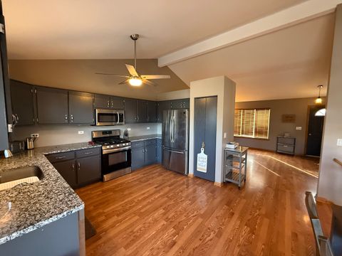 Tiny photo for New Lenox, IL 60451 (MLS # 12540672)