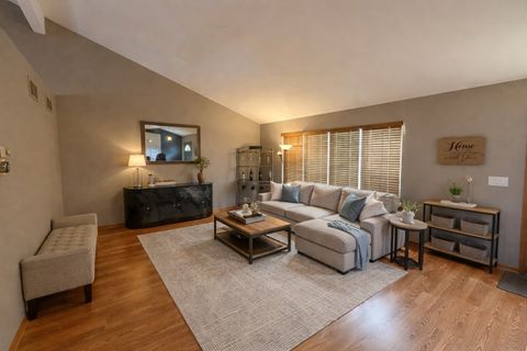 Tiny photo for New Lenox, IL 60451 (MLS # 12540672)