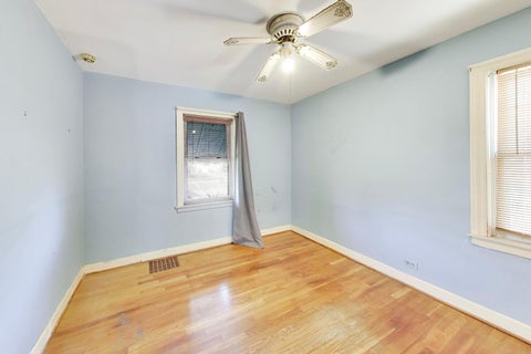 Tiny photo for 423 Frederick Avenue, Bellwood, IL 60104 (MLS # 12692941)