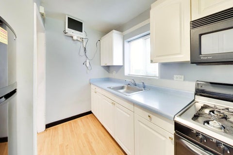 Tiny photo for 423 Frederick Avenue, Bellwood, IL 60104 (MLS # 12692941)