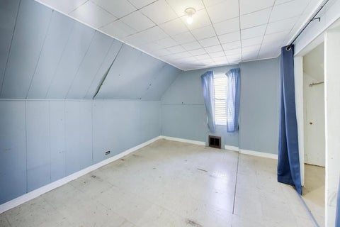 Tiny photo for 423 Frederick Avenue, Bellwood, IL 60104 (MLS # 12692941)