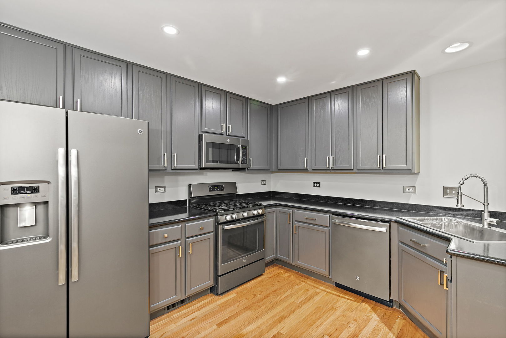 3006 Renard Lane 3006