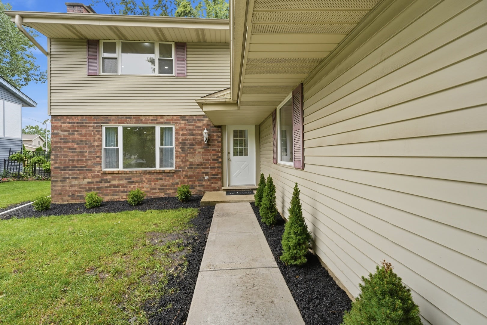 1134 Pinehurst Lane