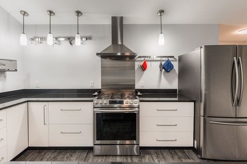 Tiny photo for 2182 Waterbury Lane E #2182, Sycamore, IL 60178 (MLS # 12497814)