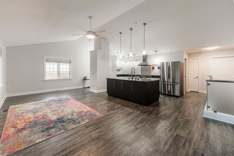 Tiny photo for 2182 Waterbury Lane E #2182, Sycamore, IL 60178 (MLS # 12497814)