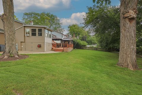 Tiny photo for 17613 W Meadowbrook Drive, Grayslake, IL 60030 (MLS # 12436664)