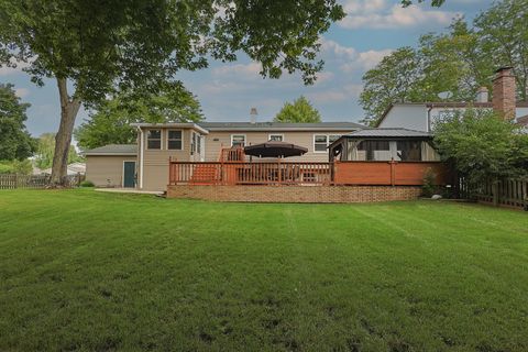 Tiny photo for 17613 W Meadowbrook Drive, Grayslake, IL 60030 (MLS # 12436664)