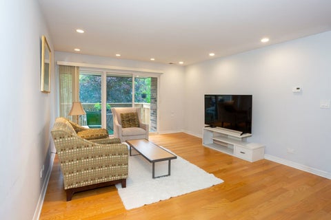 Tiny photo for 925 Spring Hill Drive #311, Northbrook, IL 60062 (MLS # 12758188)
