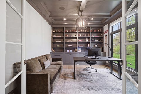 Tiny photo for 2701 Daiquiri Drive, Riverwoods, IL 60015 (MLS # 12685695)