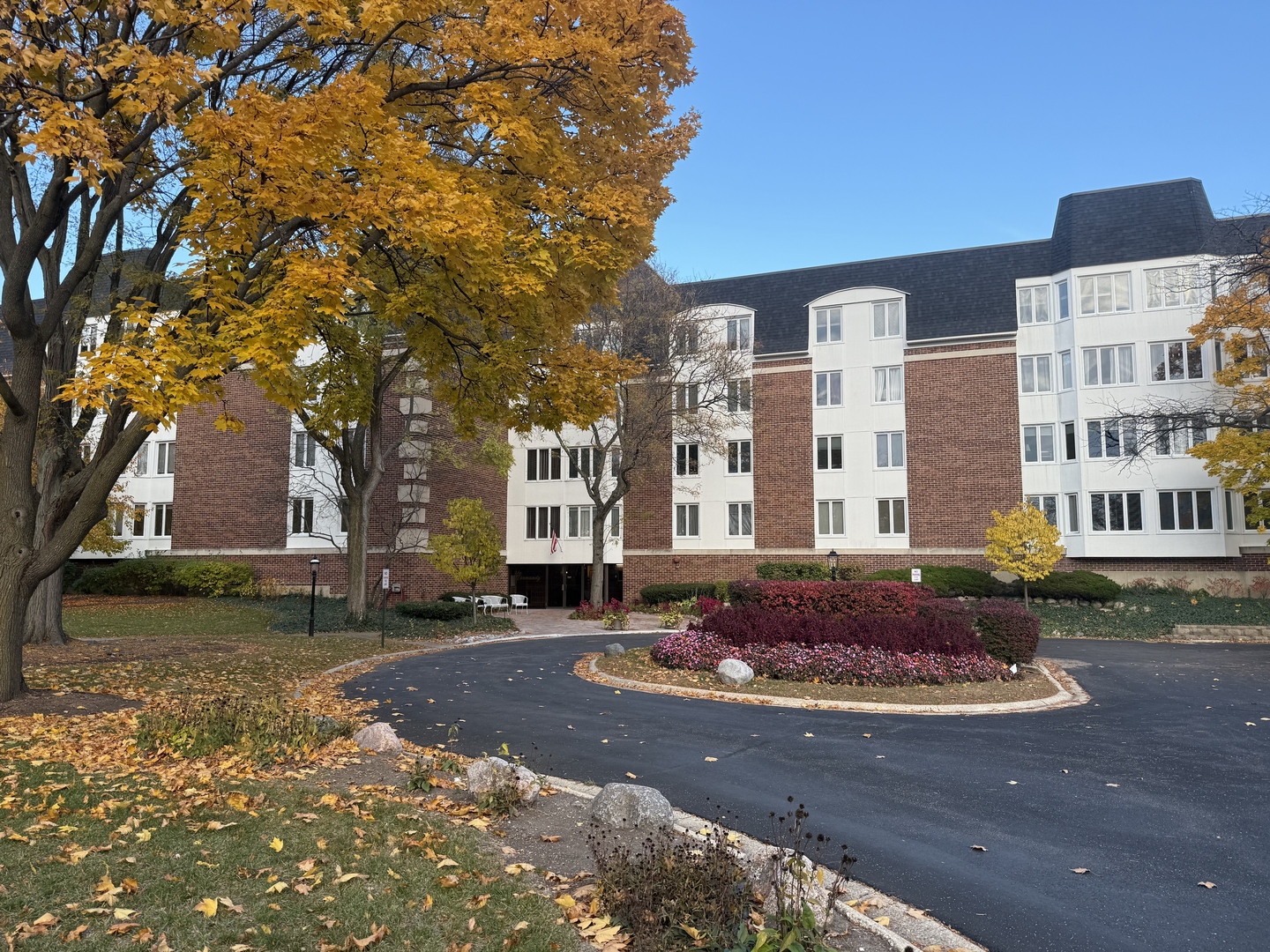 250 Lake Boulevard 218