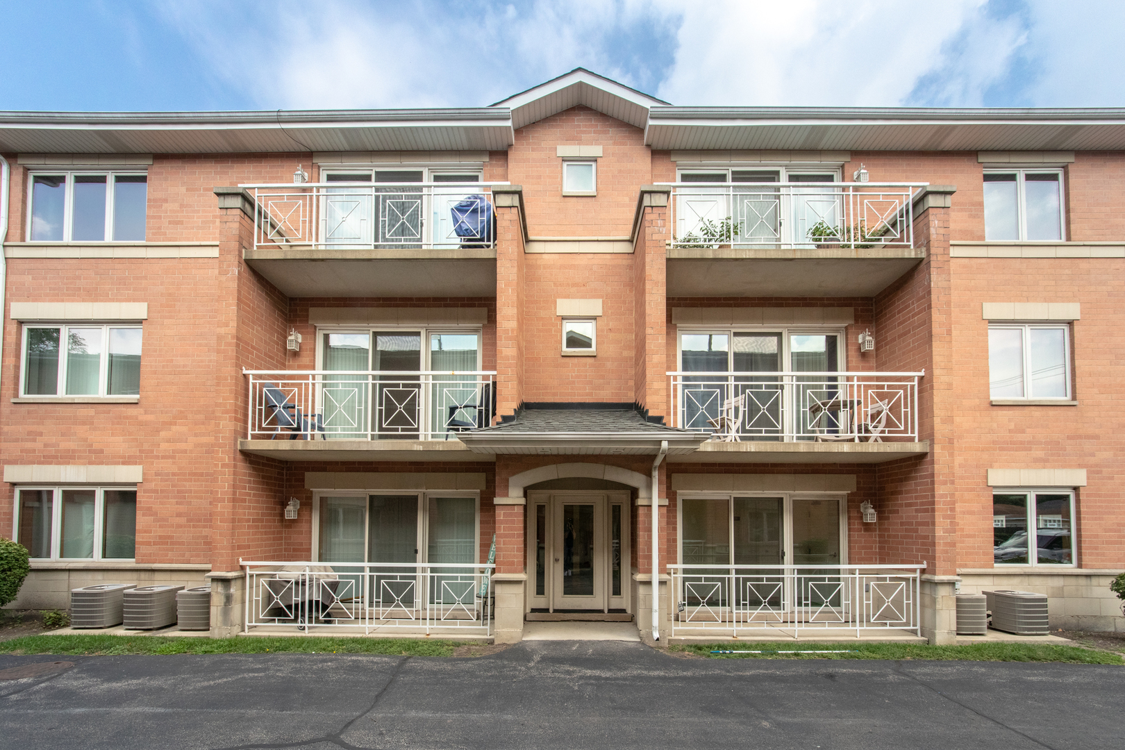 5965 N Northwest Highway 302