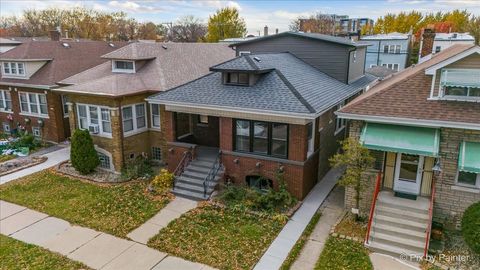 Tiny photo for 2922 N Kilpatrick Avenue, Chicago, IL 60641 (MLS # 12548637)