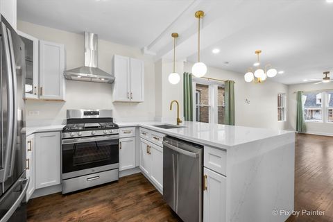 Tiny photo for 2922 N Kilpatrick Avenue, Chicago, IL 60641 (MLS # 12548637)