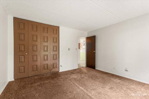 Tiny photo for 255 S West Avenue #208, Elmhurst, IL 60126 (MLS # 12712799)