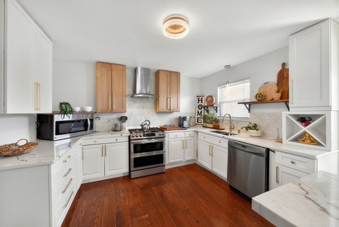 Tiny photo for 117 Stonebrook Avenue, Matteson, IL 60443 (MLS # 12663024)