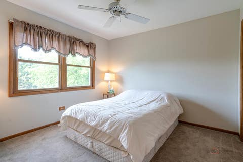 Tiny photo for 913 Cherokee Court, Lake Villa, IL 60046 (MLS # 12675804)