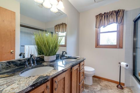 Tiny photo for 913 Cherokee Court, Lake Villa, IL 60046 (MLS # 12675804)