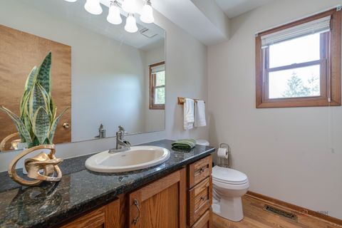 Tiny photo for 913 Cherokee Court, Lake Villa, IL 60046 (MLS # 12675804)