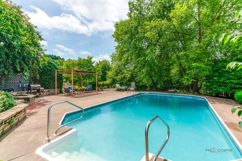 Tiny photo for 913 Cherokee Court, Lake Villa, IL 60046 (MLS # 12675804)
