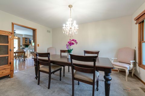 Tiny photo for 913 Cherokee Court, Lake Villa, IL 60046 (MLS # 12675804)