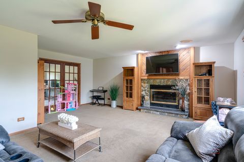 Tiny photo for 913 Cherokee Court, Lake Villa, IL 60046 (MLS # 12675804)
