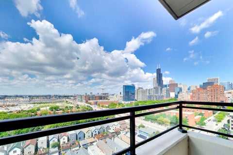 Tiny photo for 1255 S State Street #1502, Chicago, IL 60605 (MLS # 12747524)