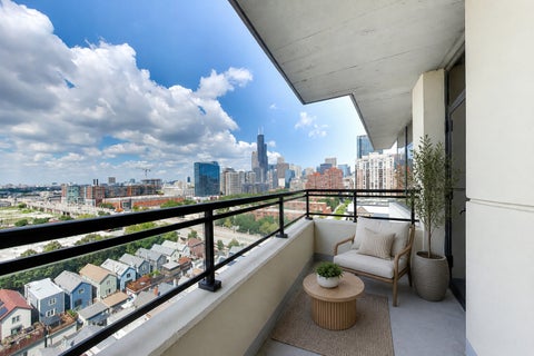 Tiny photo for 1255 S State Street #1502, Chicago, IL 60605 (MLS # 12747524)