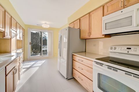 Tiny photo for 601 Lake Hinsdale Drive #112, Willowbrook, IL 60527 (MLS # 12580900)